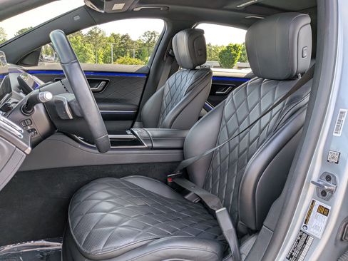 Used 2022 Mercedes-Benz S 500 4MATIC image 17