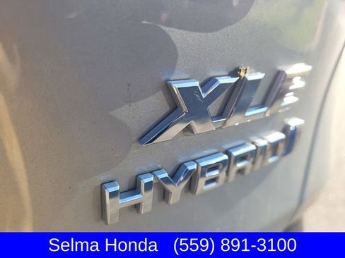 Used 2024 Toyota RAV4 XLE image 27