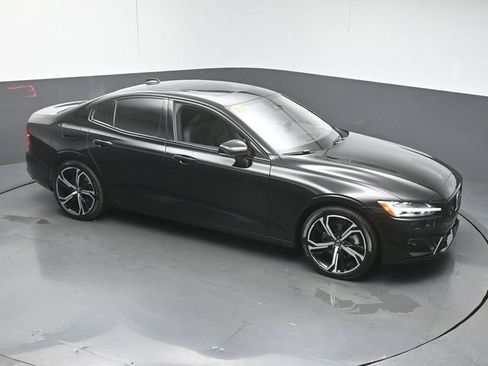 Certified 2023 Volvo S60 B5 Plus FWD image 39