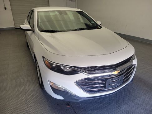 Used 2024 Chevrolet Malibu LT image 14