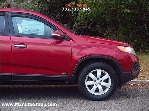 Used 2011 Kia Sorento LX image 22