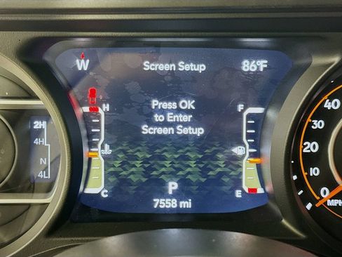 Used 2025 Jeep Gladiator Rubicon w/ Safety Group AWD/4WD image 16