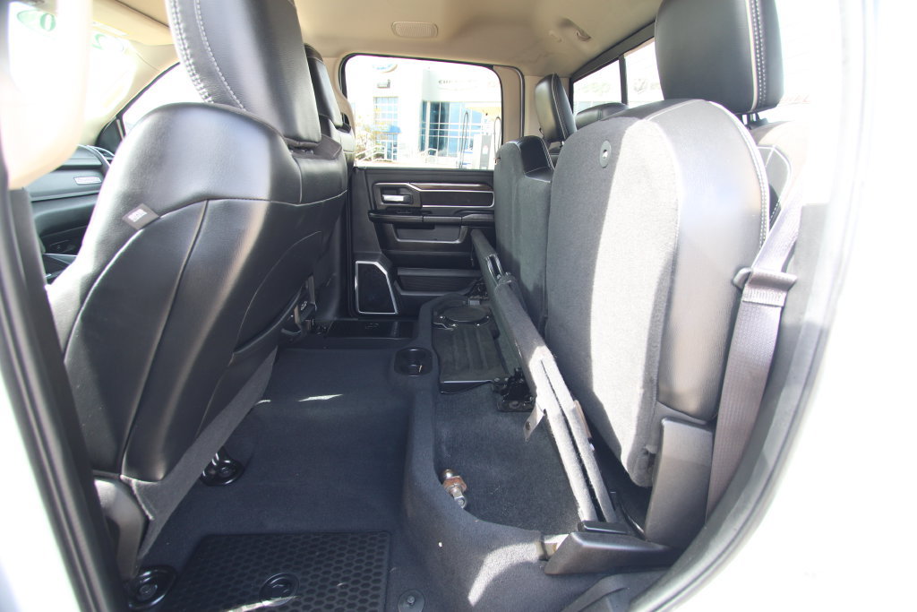 Used 2020 RAM 2500 Laramie AWD/4WD image 7