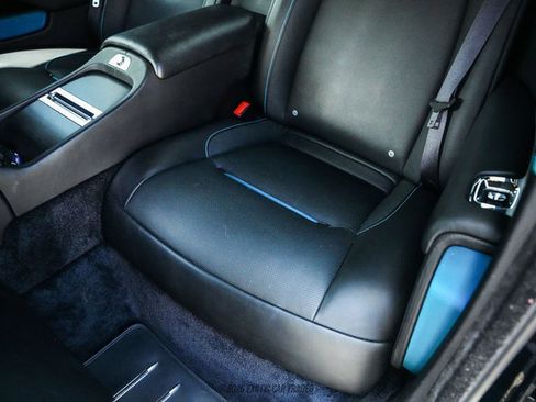 Used 2019 Rolls-Royce Wraith RWD image 52