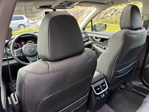 Certified 2023 Subaru Legacy Limited image 10