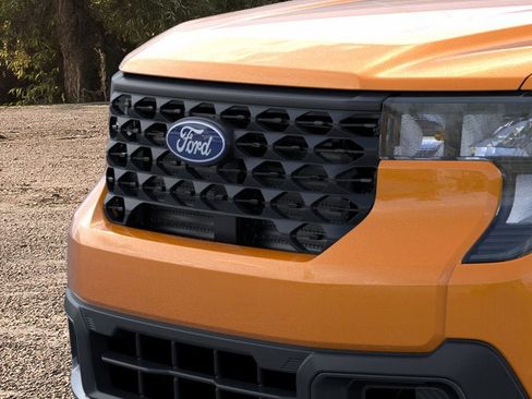 New 2026 Ford Maverick XLT w/ XLT Luxury Package image 18