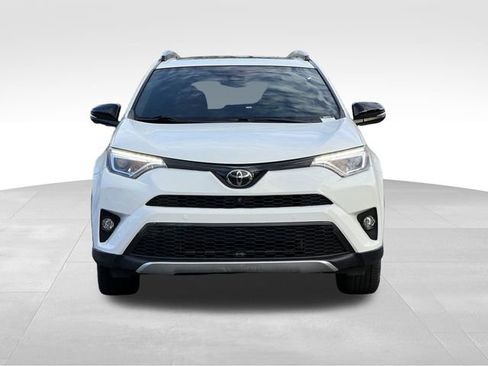 Used 2016 Toyota RAV4 SE image 8