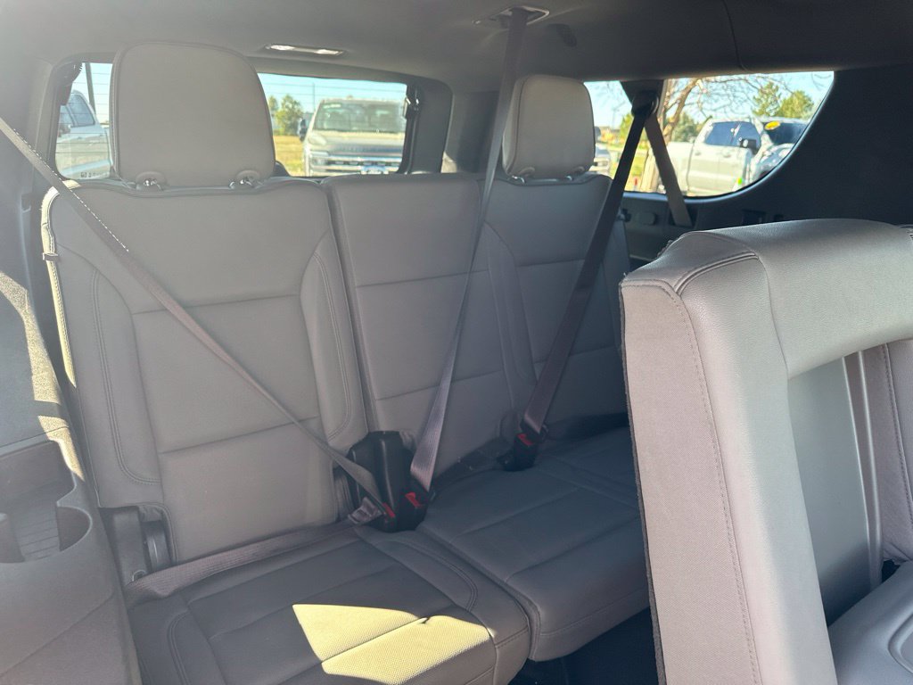 Certified 2021 GMC Yukon XL SLT w/ SLT Premium Package AWD/4WD image 31