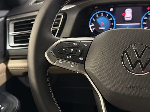 New 2026 Volkswagen Atlas Cross Sport SE AWD/4WD image 29
