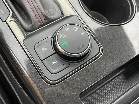 Used 2019 Chevrolet Blazer RS image 43