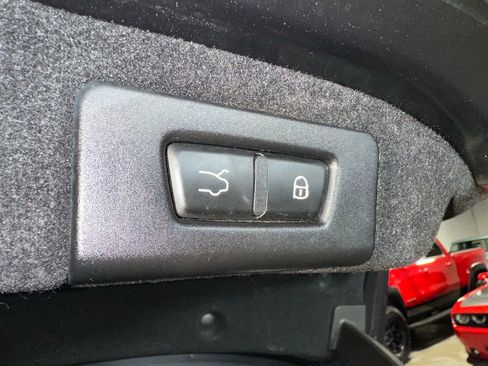 Used 2019 Maserati Ghibli GranSport image 36