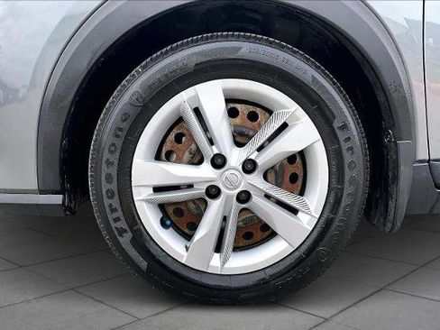 Certified 2024 Nissan Kicks S FWD image 11