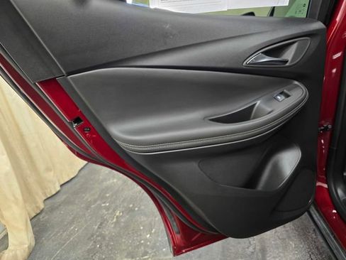 Used 2024 Buick Encore GX Preferred image 28