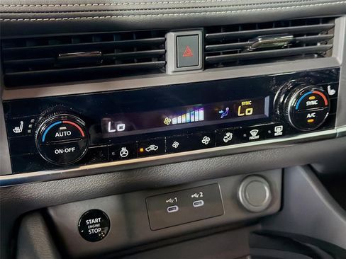New 2026 Nissan Rogue SV FWD image 16
