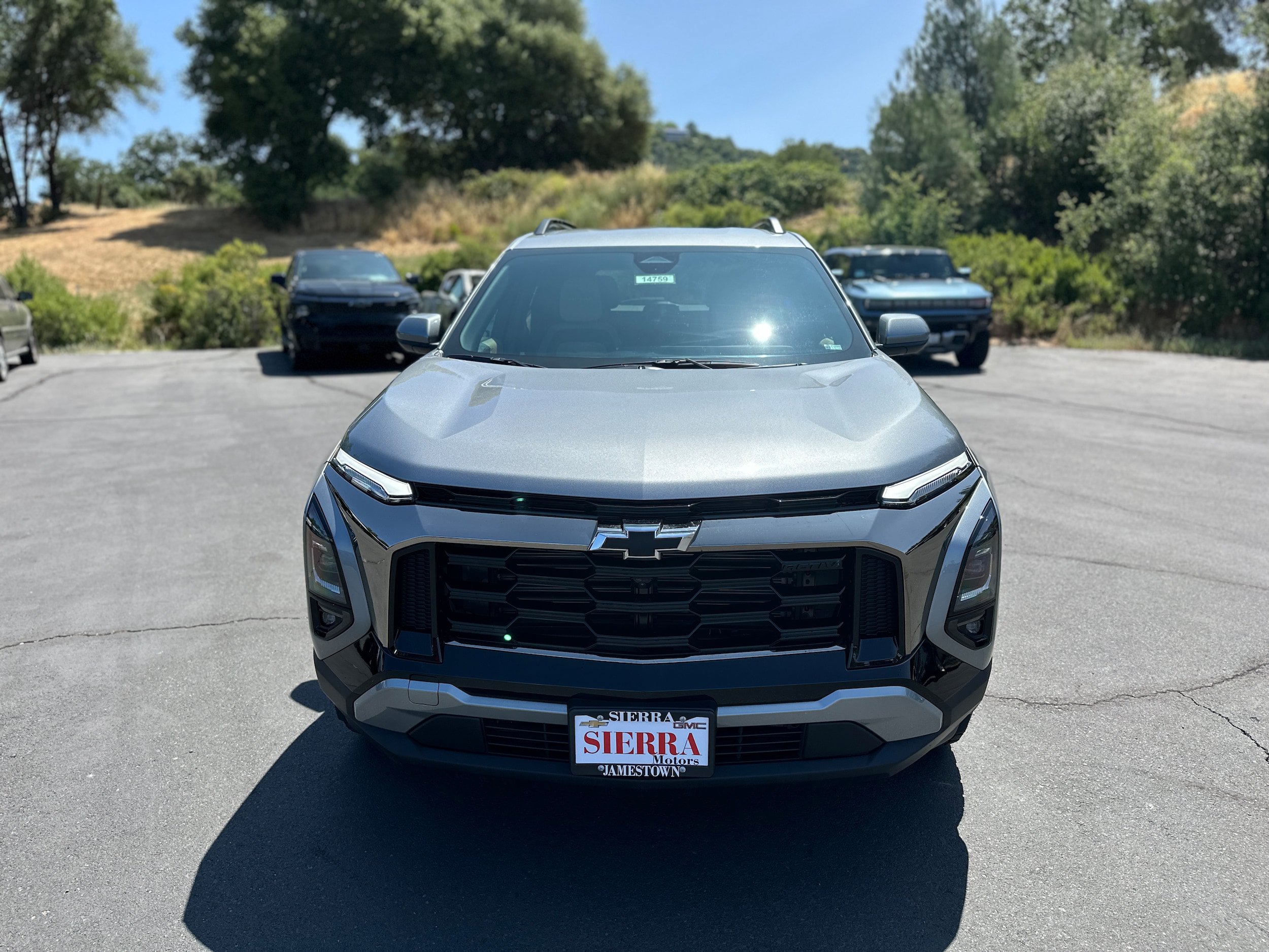 Used 2026 Chevrolet Equinox ACTIV w/ Convenience Package III FWD image 2