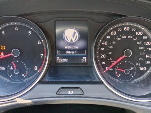 Used 2018 Volkswagen Atlas SE image 10