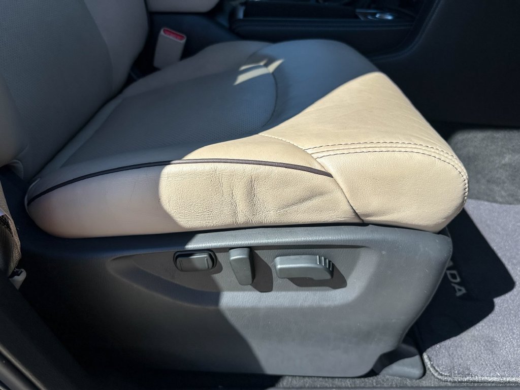 Used 2021 Nissan Armada SL w/ Captain's Chairs Package RWD image 28