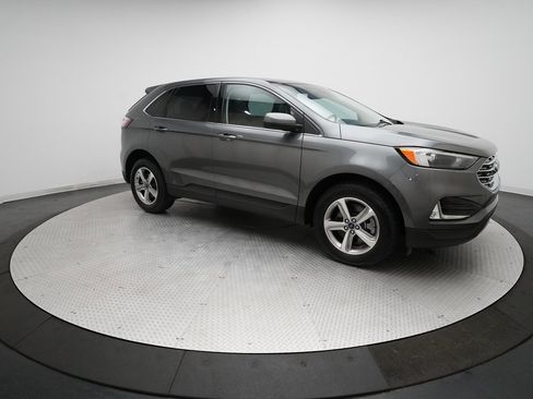 Used 2022 Ford Edge SEL w/ Convenience Package image 13