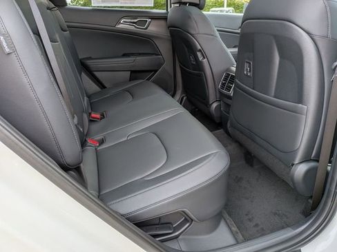 New 2026 Kia Sportage EX w/ EX Panoramic Sunroof Package AWD/4WD image 24