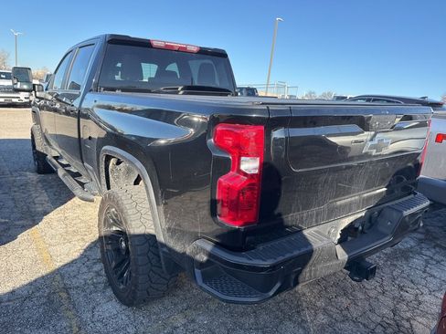 Certified 2022 Chevrolet Silverado 2500 Custom w/ Custom Value Package image 6