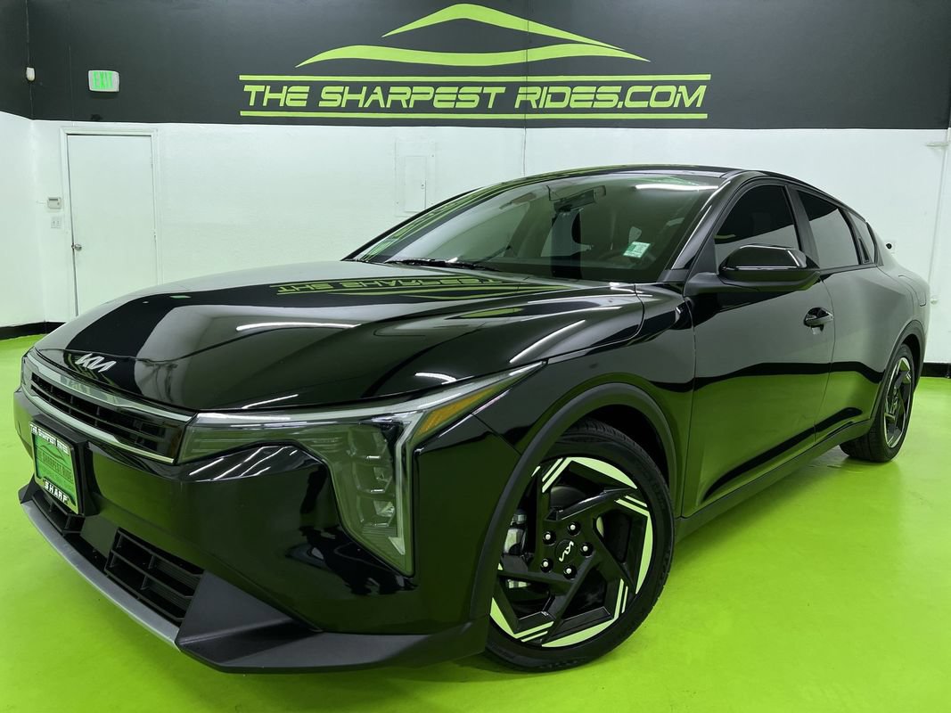 Used 2025 Kia K4 EX FWD image 1