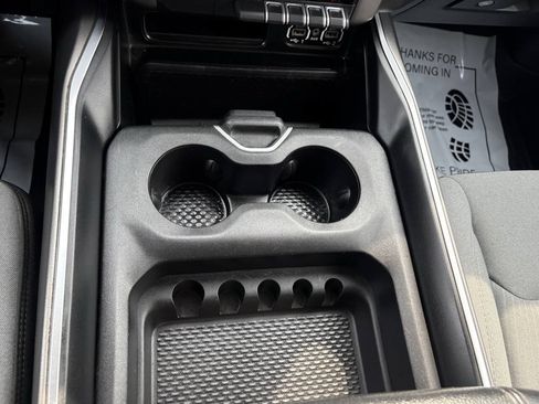 Used 2020 RAM 1500 Big Horn AWD/4WD image 42