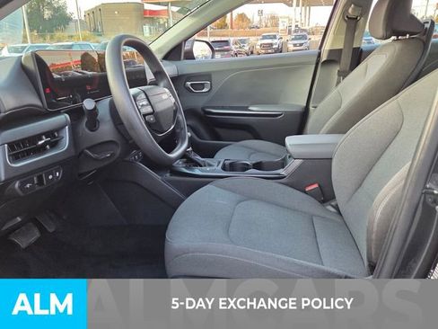 Used 2025 Kia K4 LXS image 4