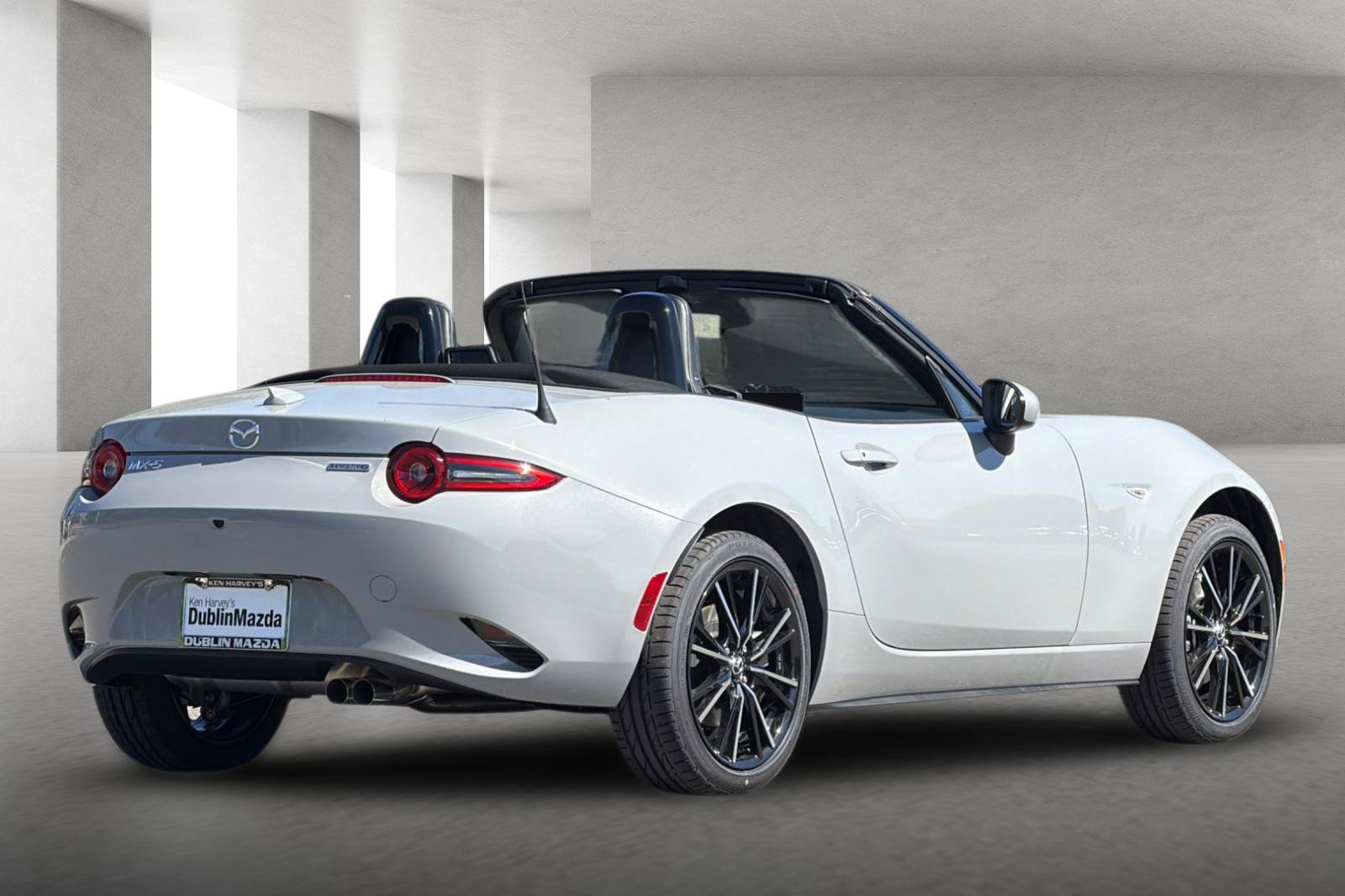 New 2026 MAZDA MX-5 Miata Grand Touring w/ Weather Package RWD image 4