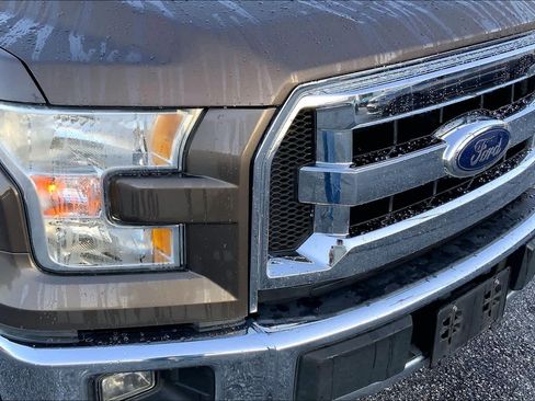 Used 2016 Ford F150 XLT w/ Trailer Tow Package image 27