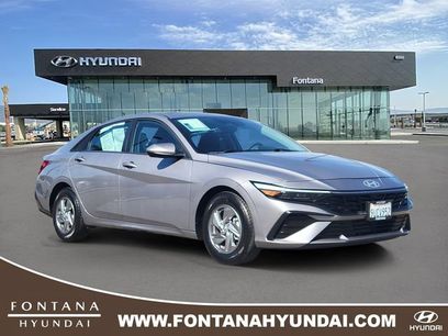 Certified 2025 Hyundai Elantra SE