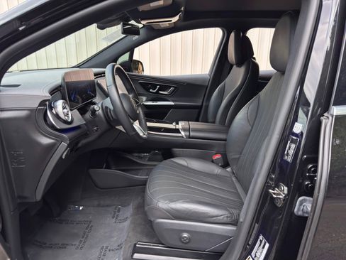 Used 2023 Mercedes-Benz EQE 500 4MATIC SUV image 15