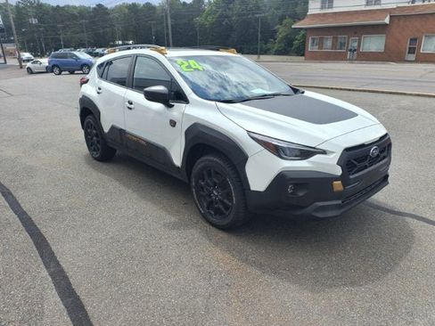 Certified 2024 Subaru Crosstrek 2.5i Wilderness w/ Crosstrek Mirror Package AWD/4WD image 5