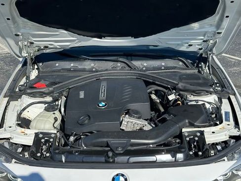 Used 2013 BMW 335i xDrive Sedan AWD/4WD image 12