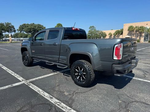 Used 2015 GMC Canyon SLE w/ All-Terrain Package image 8