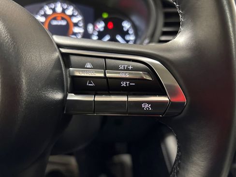 Used 2022 MAZDA MAZDA3 s image 29