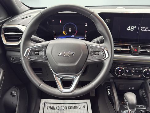 Used 2025 Chevrolet TrailBlazer ACTIV w/ Convenience Package FWD image 19