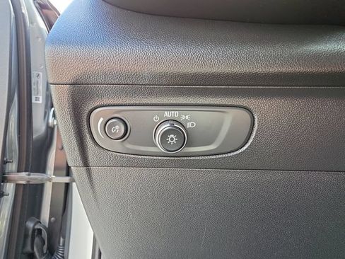Certified 2023 Buick Envision Preferred FWD image 23