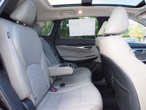 Used 2025 INFINITI QX50 Luxe AWD/4WD image 14
