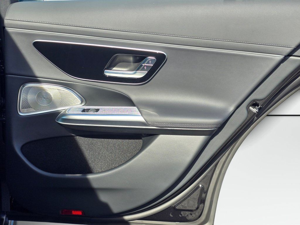 New 2027 Mercedes-Benz E 450 4MATIC All-Terrain Wagon image 22