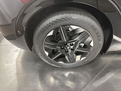 New 2025 Kia EV6 Wind image 13