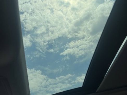 New 2025 Nissan Kicks SV w/ SV Premium Package image 18