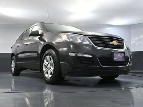 Used 2015 Chevrolet Traverse LS AWD/4WD image 51
