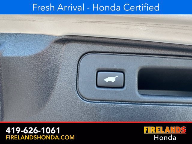 Used 2025 Honda Passport EX-L image 32