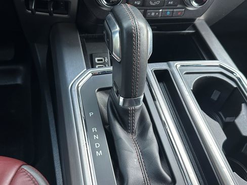 Used 2019 Ford F150 Platinum w/ Equipment Group 701A Luxury image 31