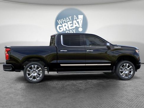 New 2026 Chevrolet Silverado 1500 High Country AWD/4WD image 5