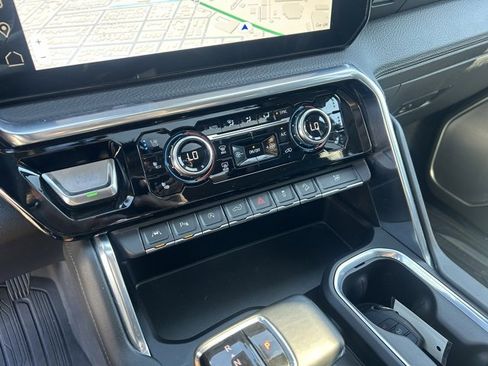 Used 2023 GMC Sierra 1500 Denali w/ Denali Reserve Package image 23