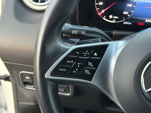 Used 2025 Mercedes-Benz GLA 250 image 26