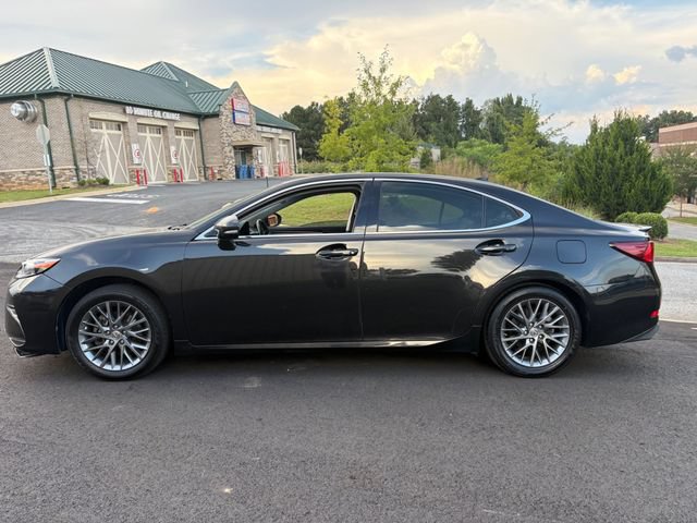 Used 2018 Lexus ES 350 w/ Navigation System Package FWD image 4