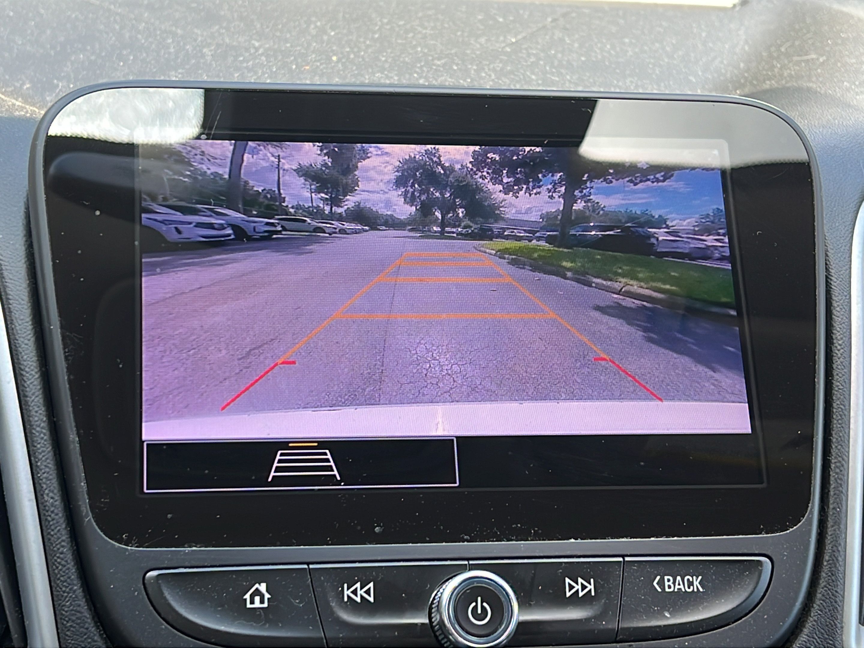 Used 2024 Chevrolet Malibu LT FWD image 15