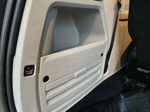 Used 2015 Dodge Grand Caravan SE w/ Quick Order Package 29E SE image 29